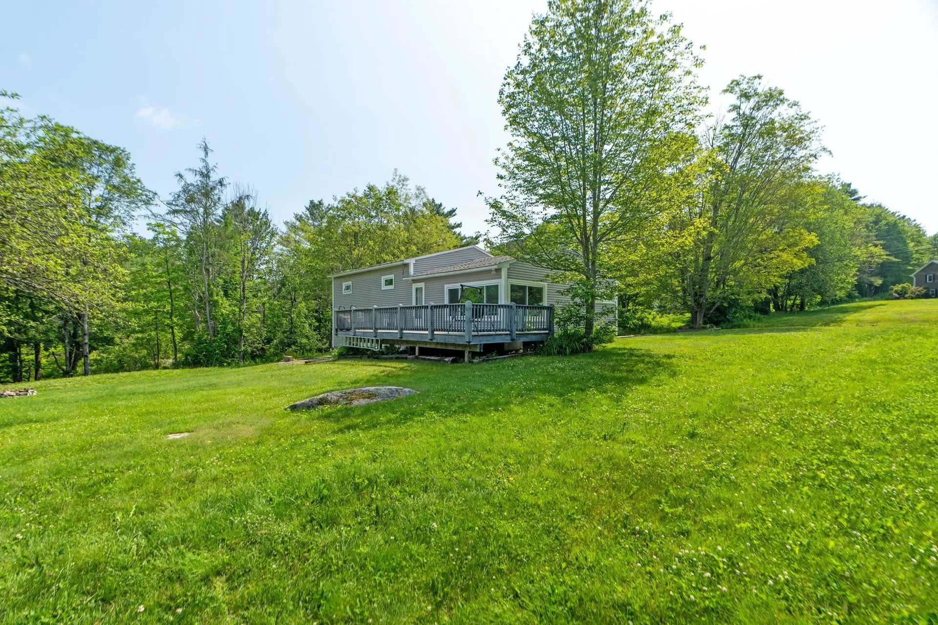 626 County Road New London NH 03257