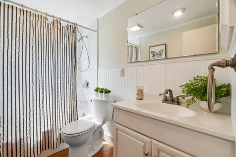 626 County Road New London NH 03257