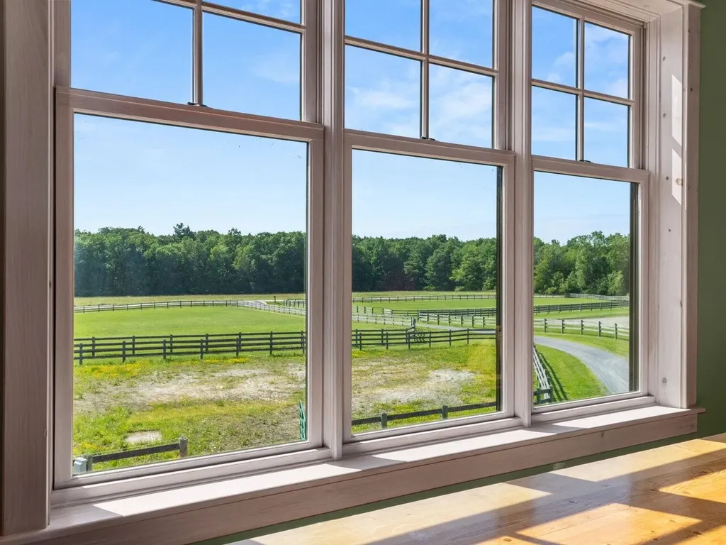 754 Four Winds Road Ferrisburgh VT 05473