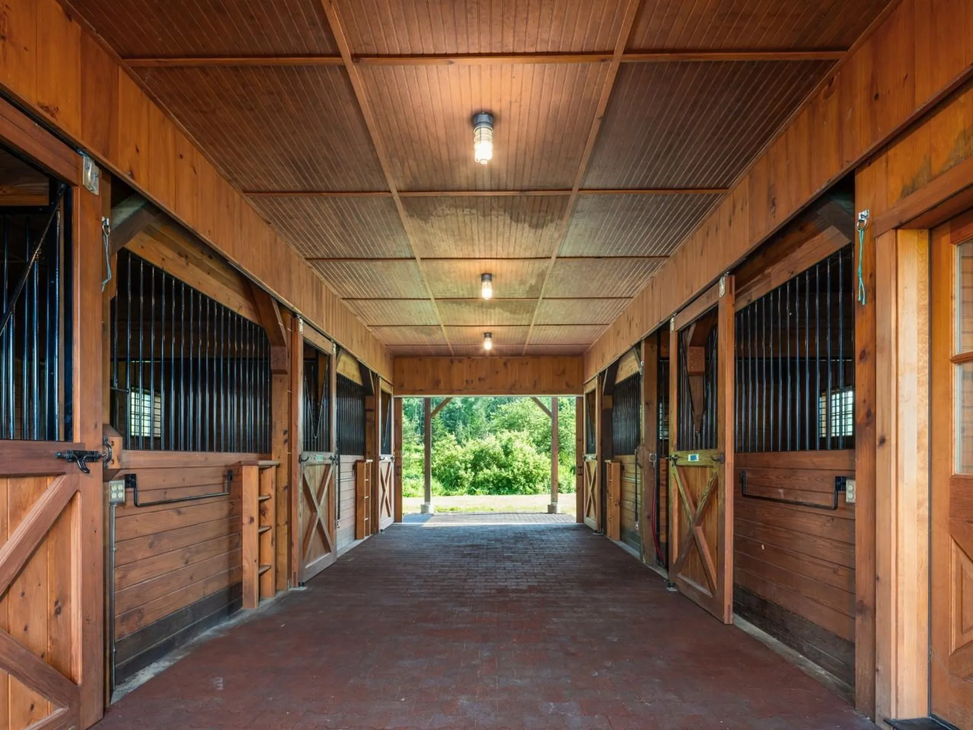 754 Four Winds Road Ferrisburgh VT 05473