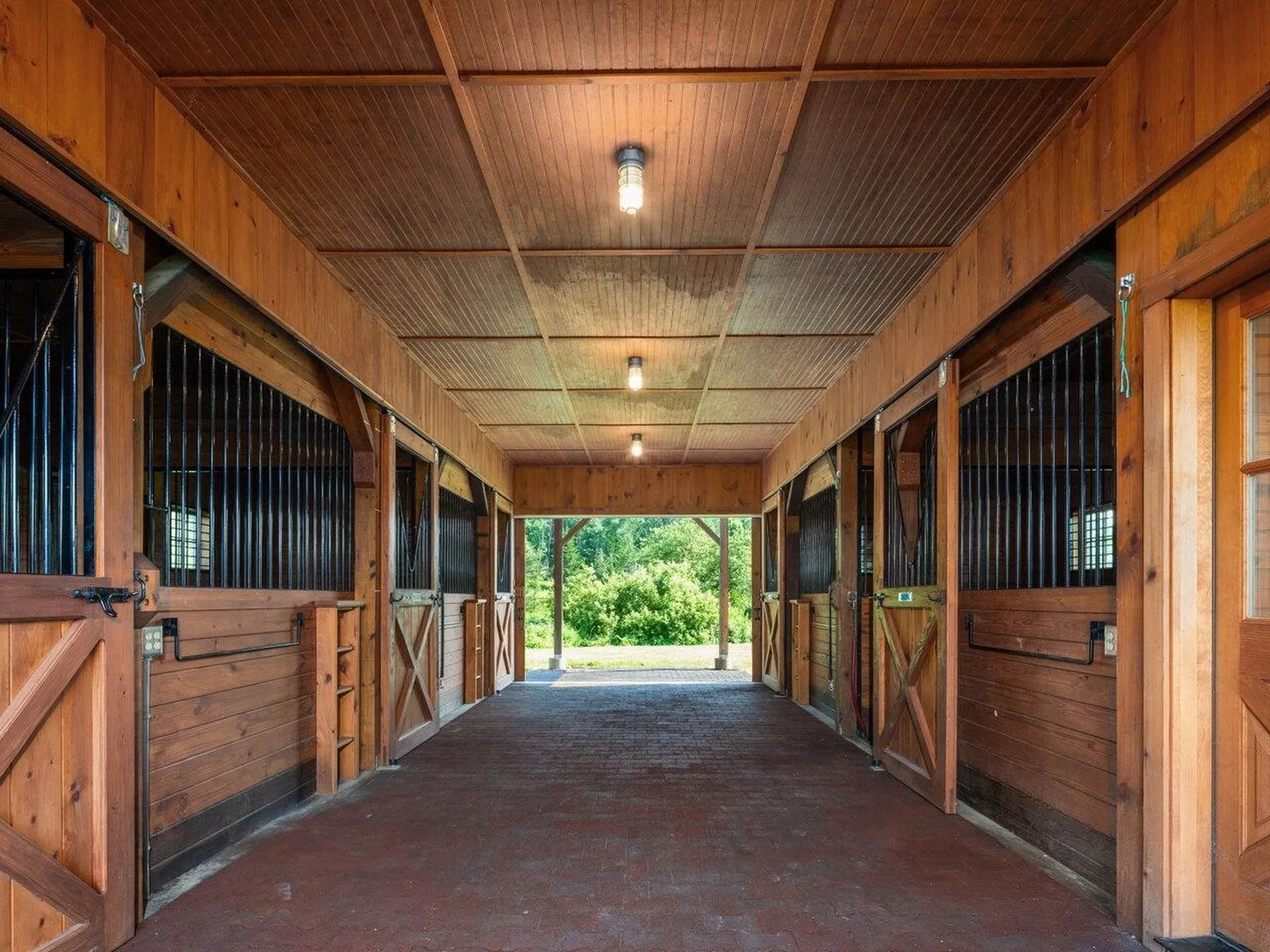 754 Four Winds Road Ferrisburgh VT 05473