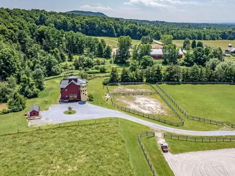 754 Four Winds Road Ferrisburgh VT 05473