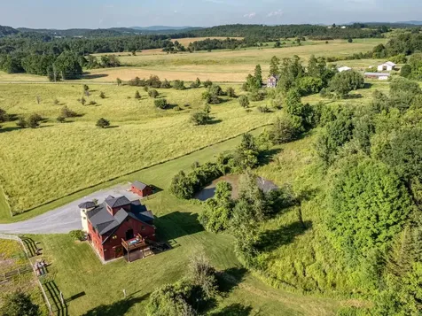 754 Four Winds Road Ferrisburgh VT 05473