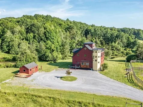 754 Four Winds Road Ferrisburgh VT 05473