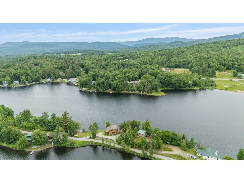 671 Peninsula Drive Eden VT 05653
