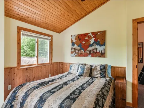 671 Peninsula Drive Eden VT 05653