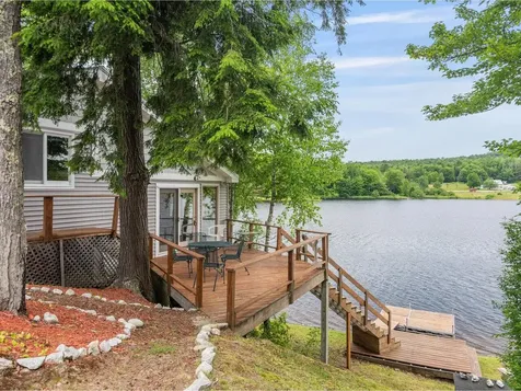 671 Peninsula Drive Eden VT 05653