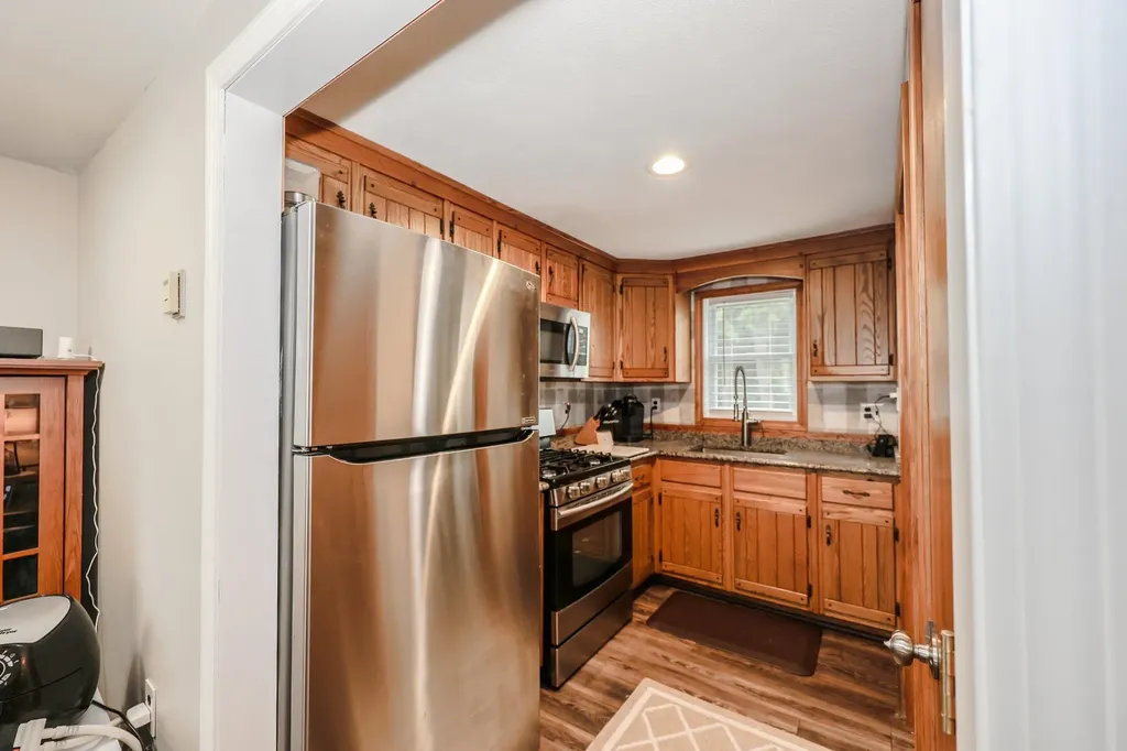 1 Woodbridge Lsp Road Gilford NH 03249