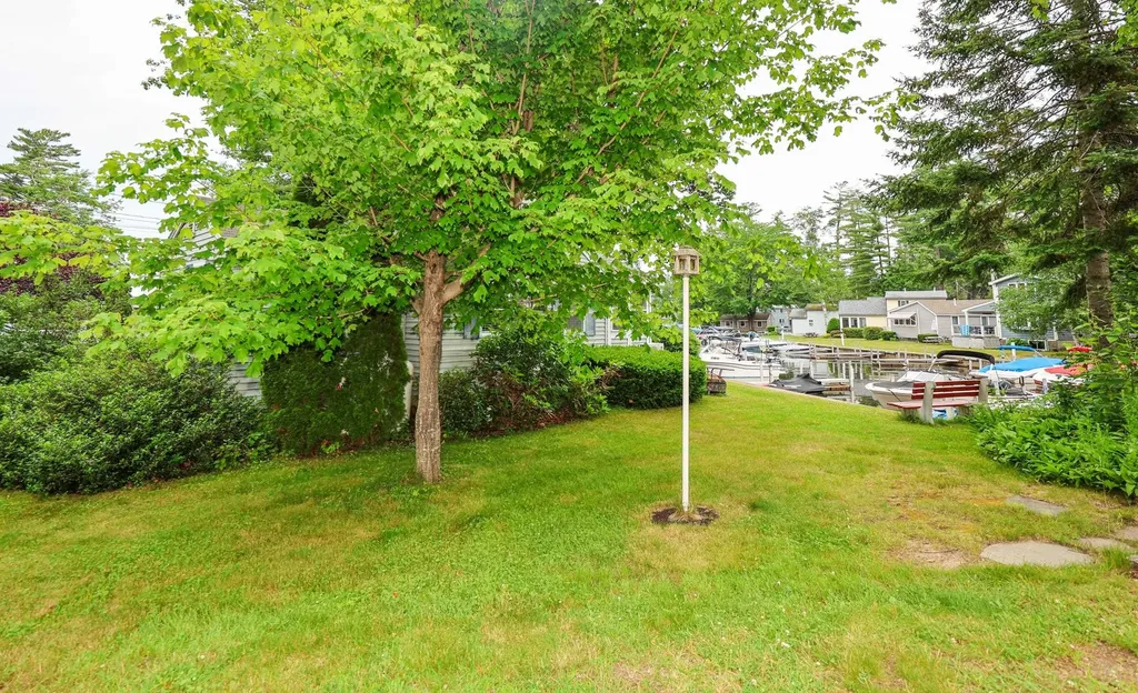 1 Woodbridge Lsp Road Gilford NH 03249