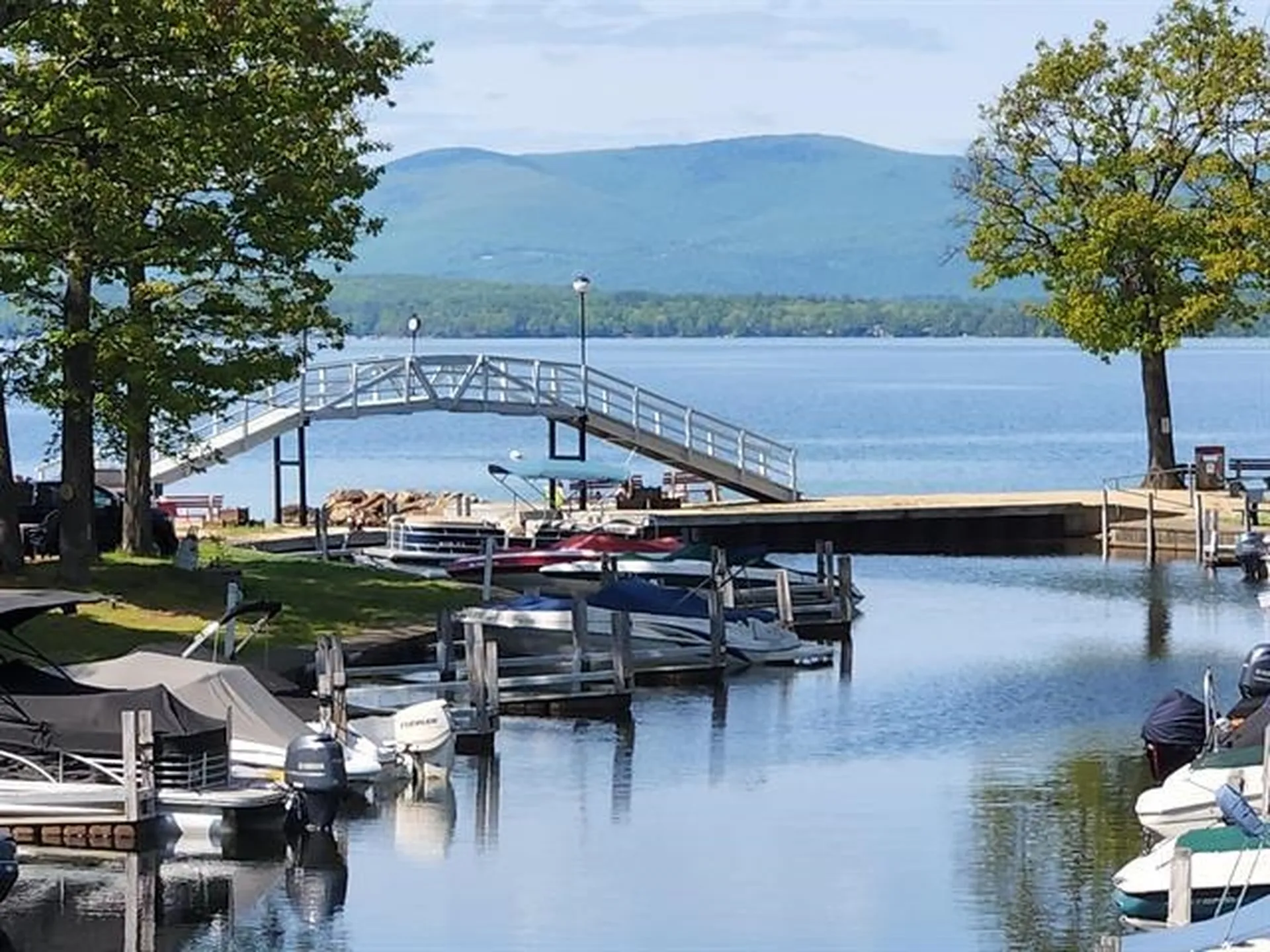 1 Woodbridge Lsp Road Gilford NH 03249