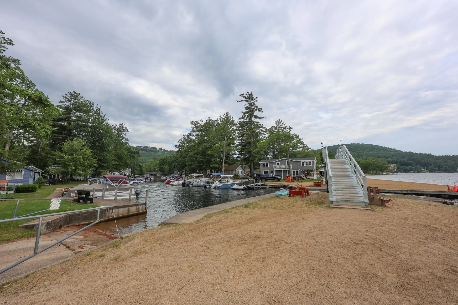 1 Woodbridge Lsp Road Gilford NH 03249