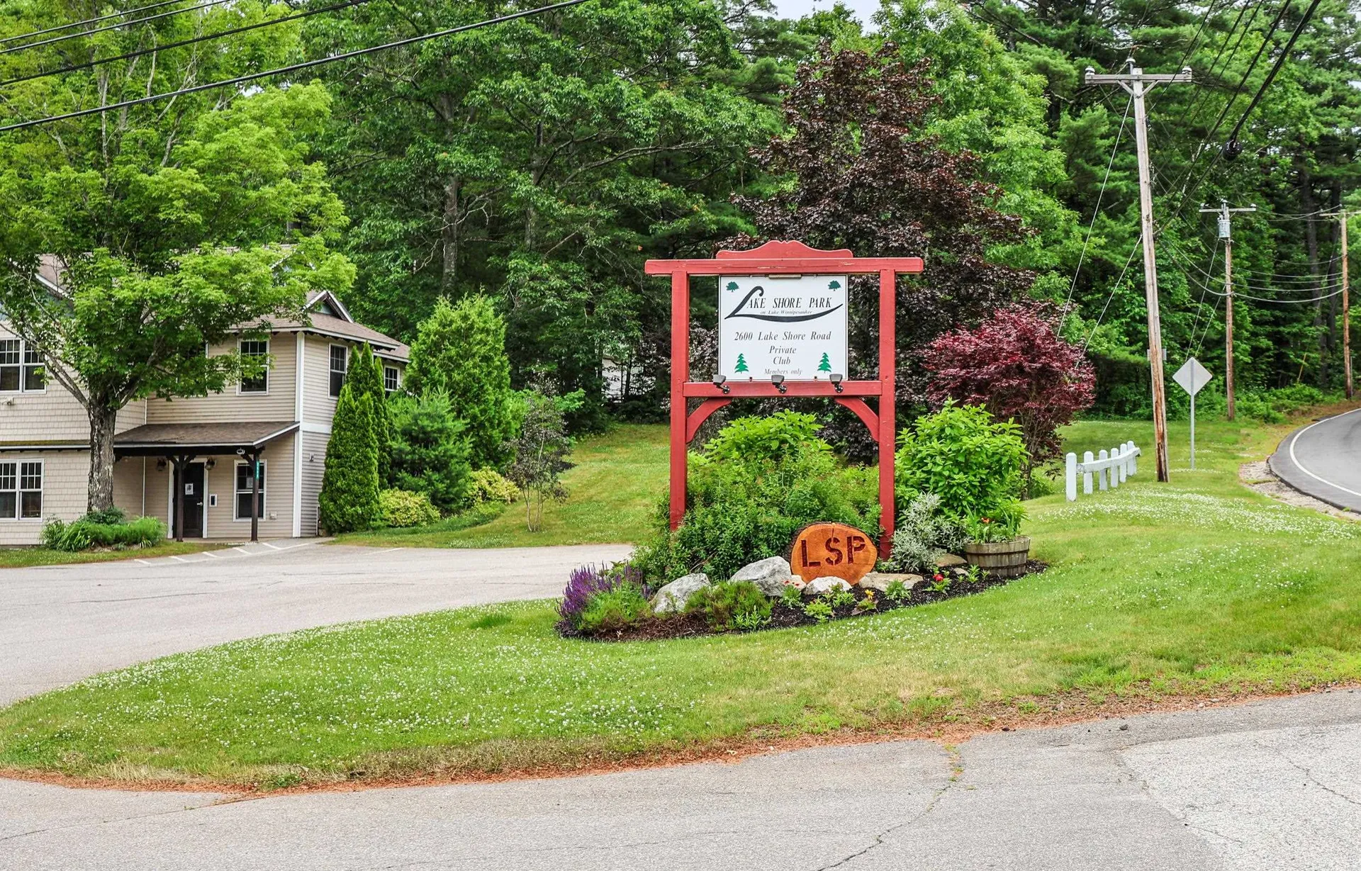 1 Woodbridge Lsp Road Gilford NH 03249