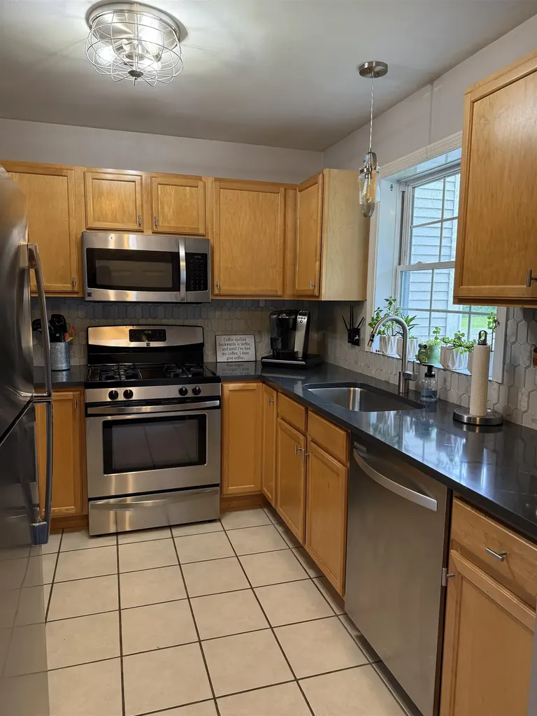 23 Twin Court St. Albans Town VT 05478