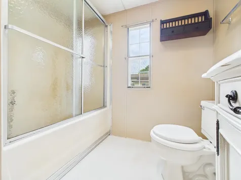 13 Nh Route 145 Colebrook NH 03576