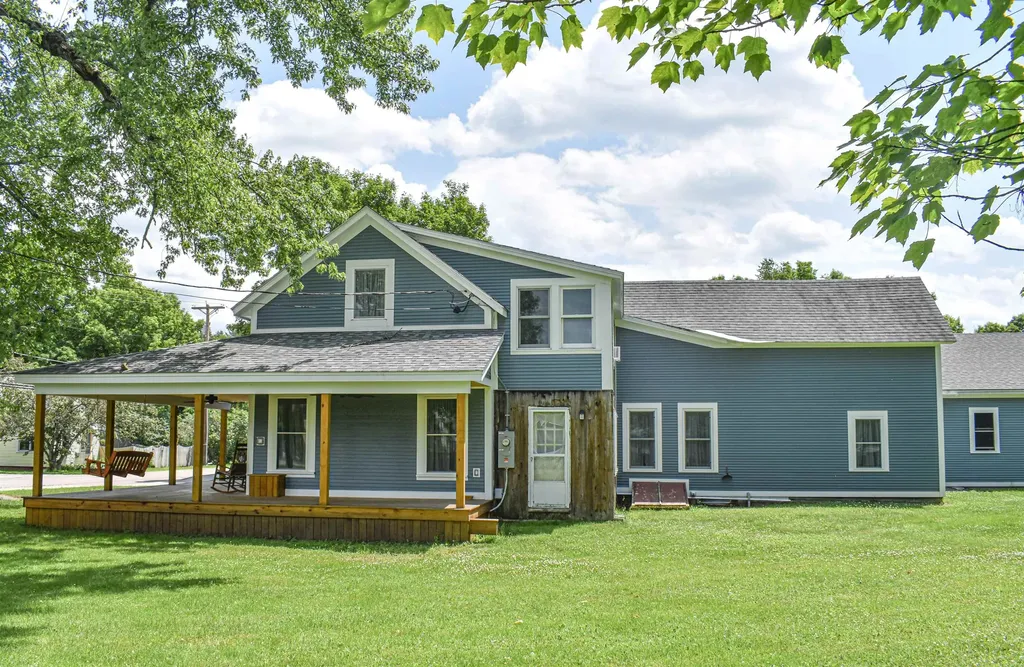 20 Park Street Underhill VT 05489