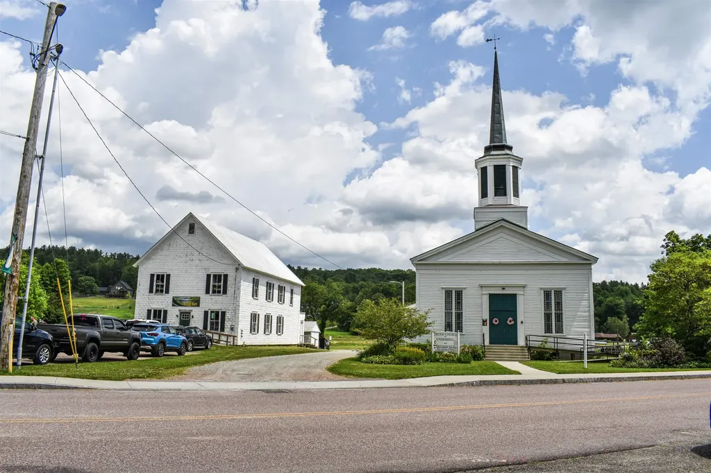20 Park Street Underhill VT 05489
