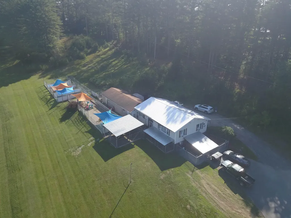 738 Lynburke Road Lyndon VT 05851