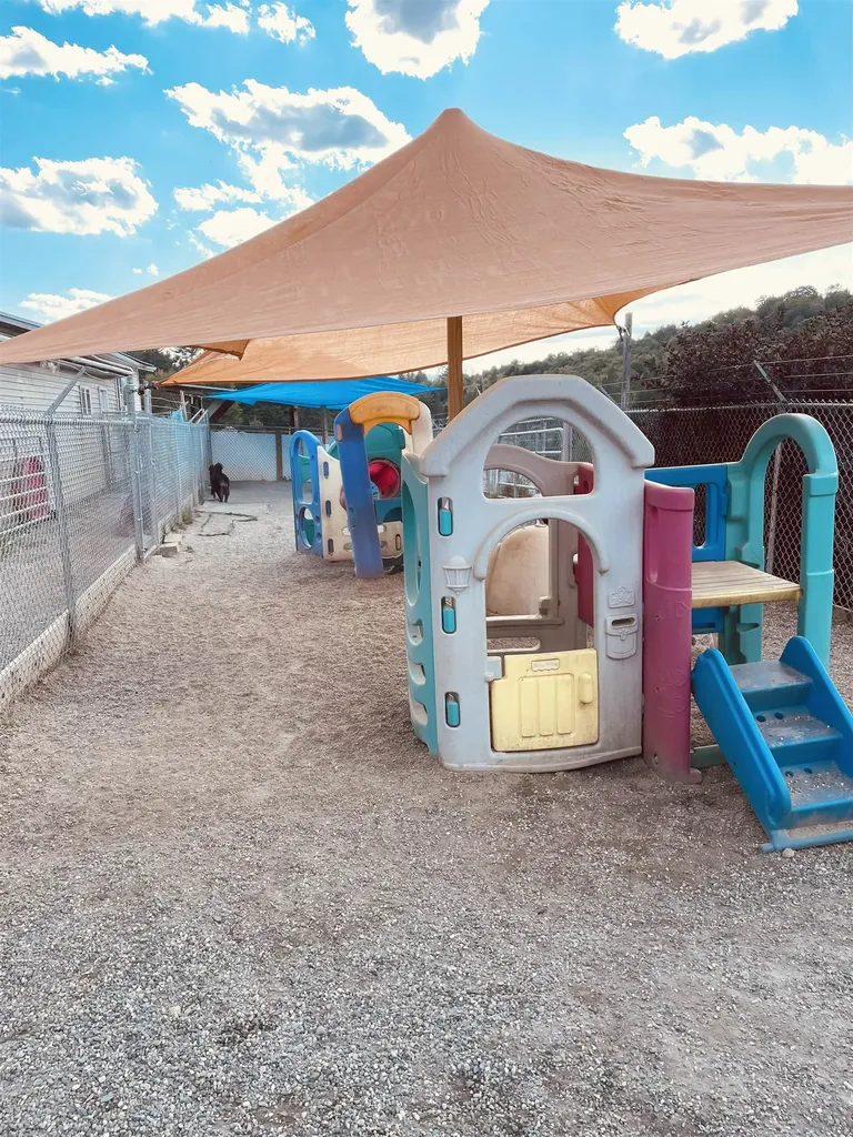 738 Lynburke Road Lyndon VT 05851