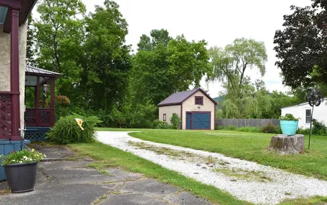 72 Granger Street Rutland City VT 05701