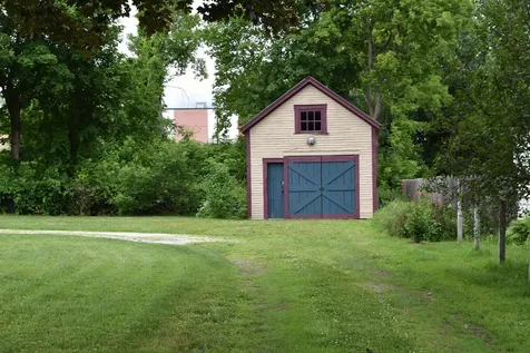 72 Granger Street Rutland City VT 05701