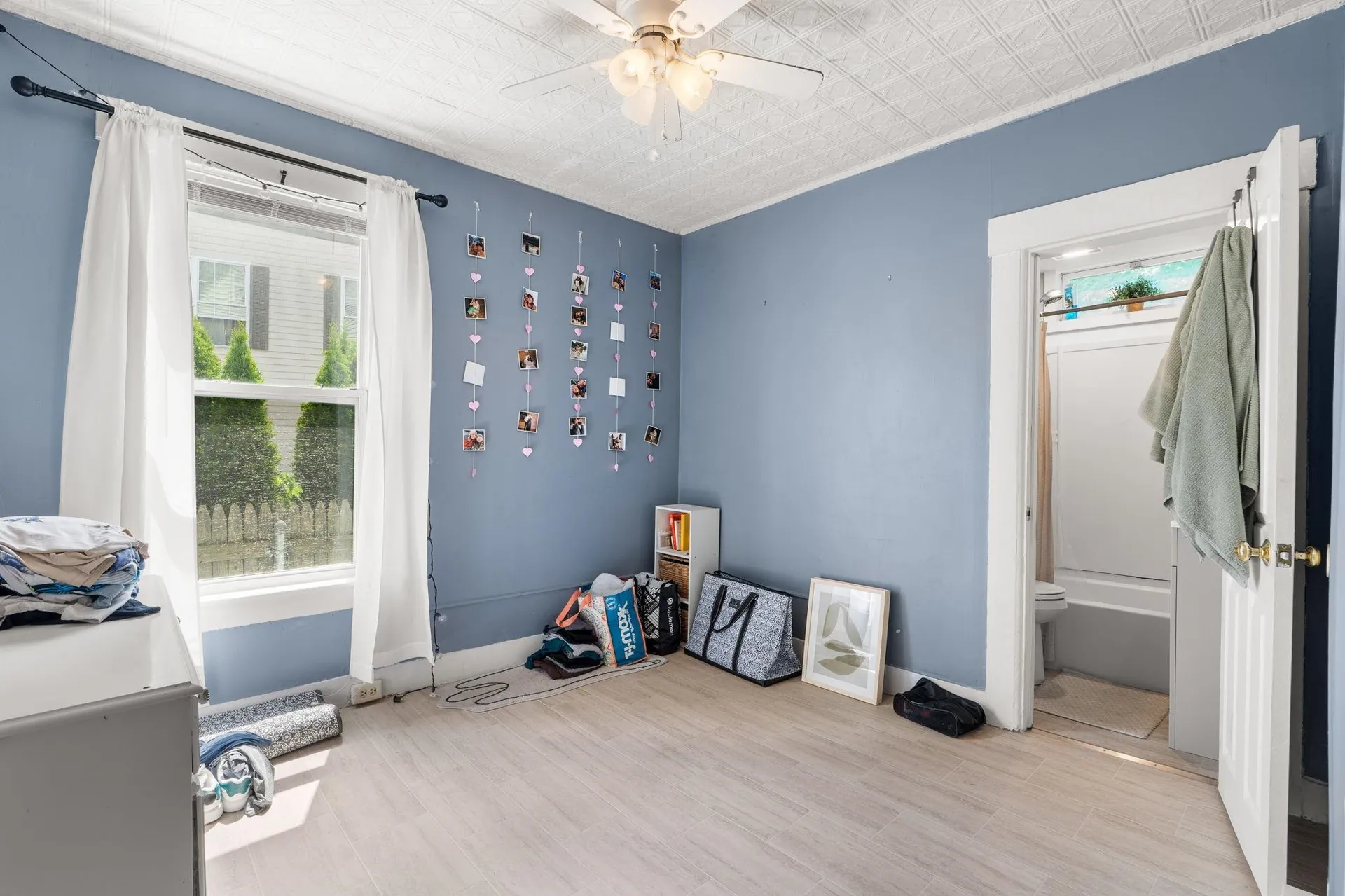 89 4th Street Manchester NH 03102