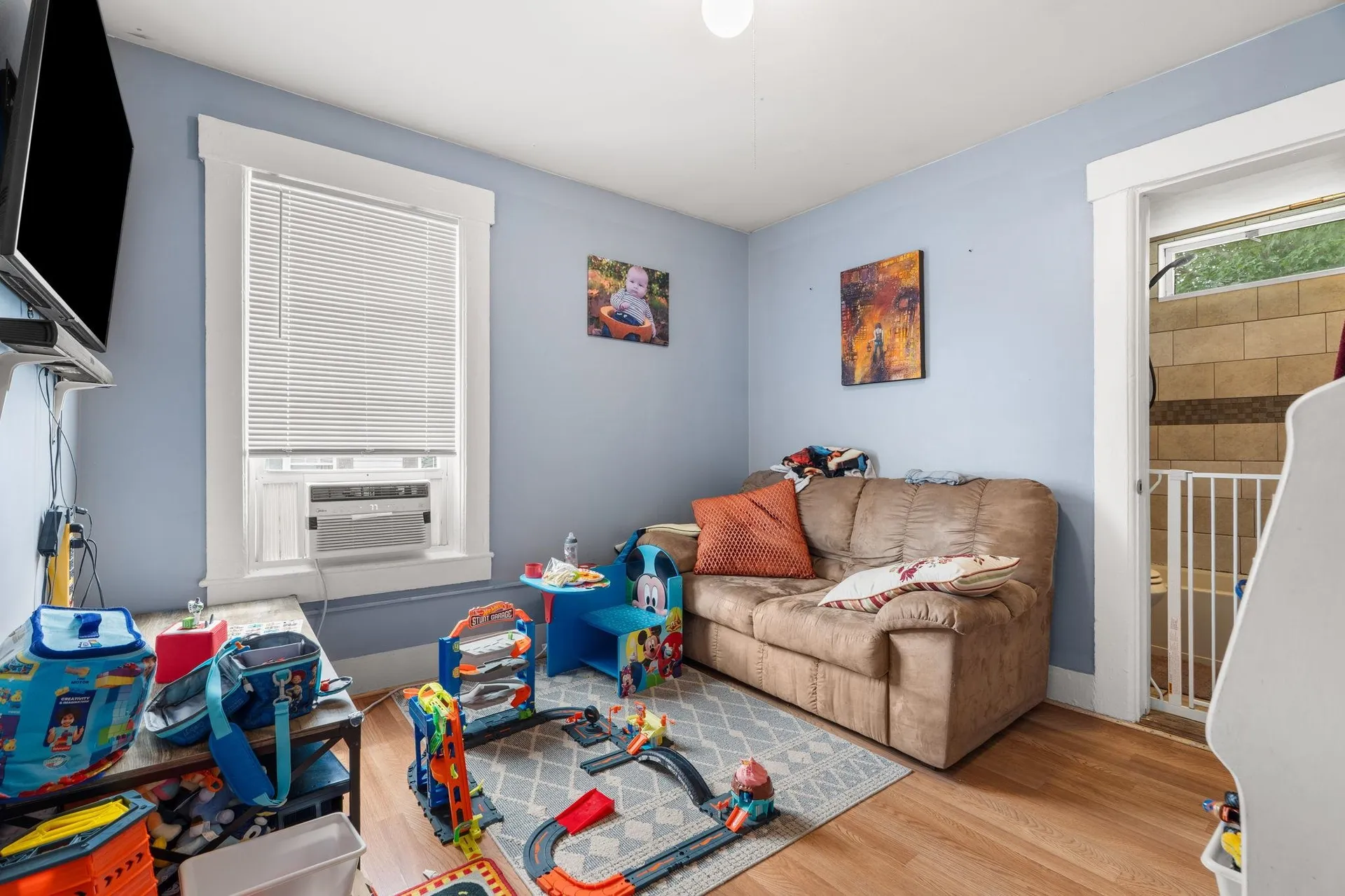 89 4th Street Manchester NH 03102