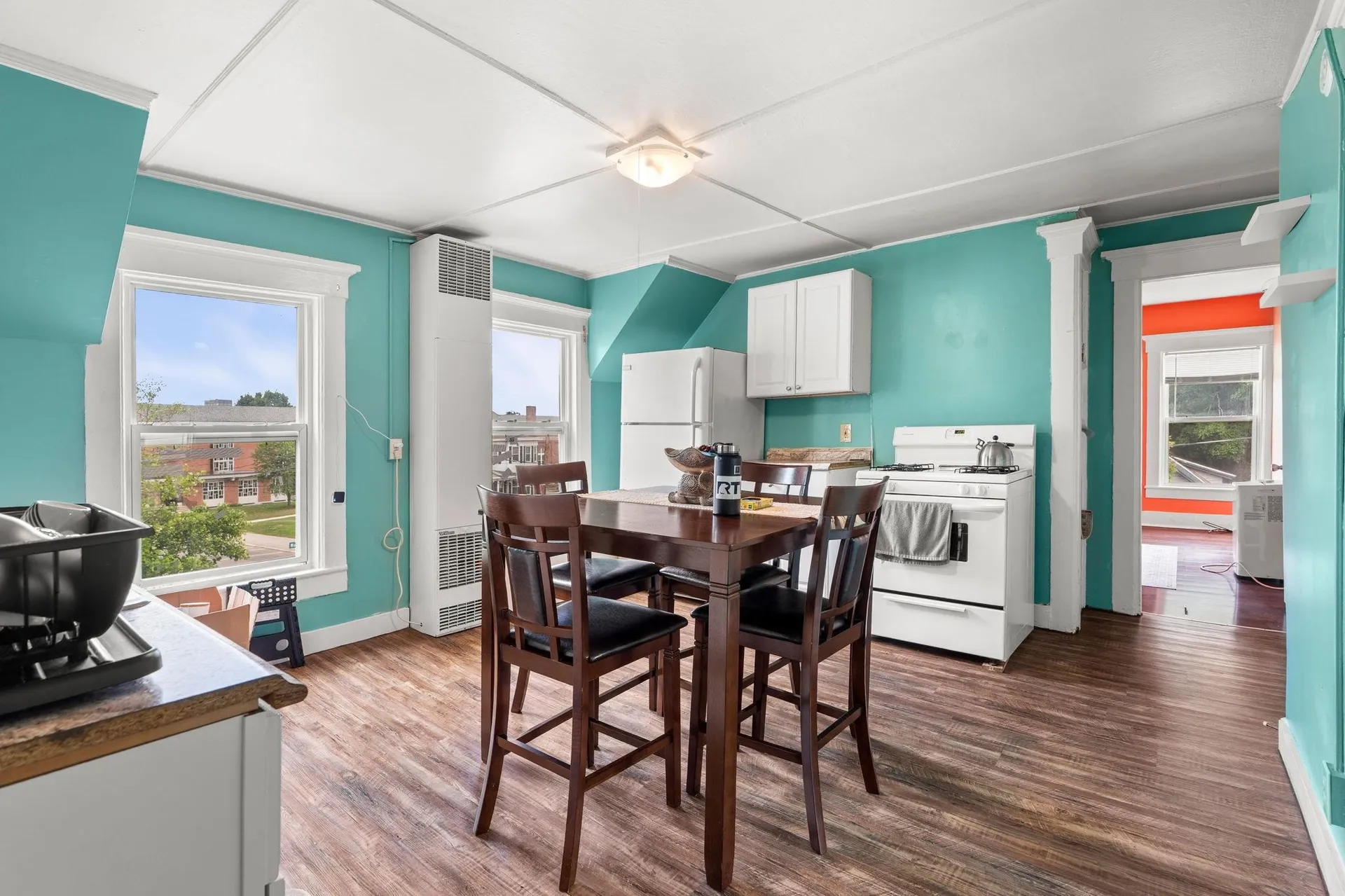 89 4th Street Manchester NH 03102