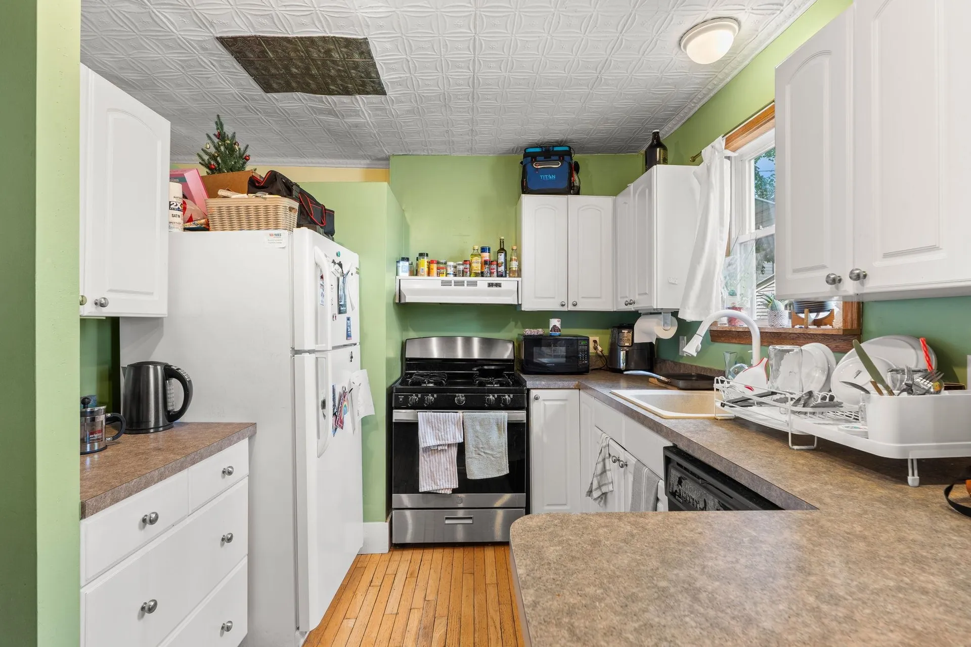 89 4th Street Manchester NH 03102