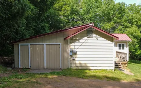 1111 Route 2 East Danville VT 05828