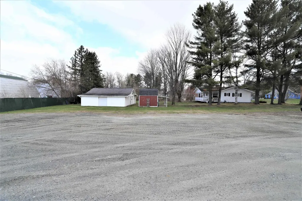 487 East Main Street Newport City VT 05855