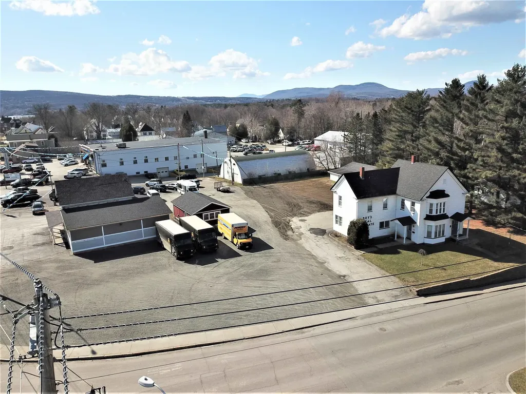 487 East Main Street Newport City VT 05855