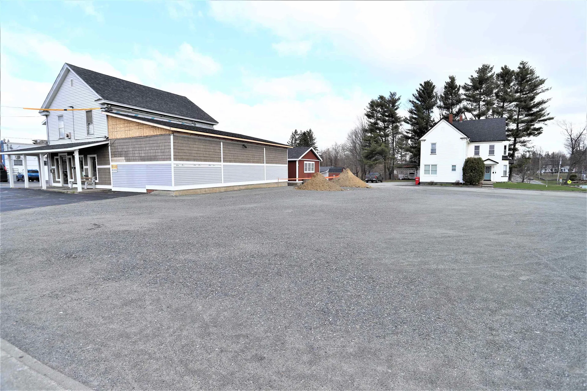 487 East Main Street Newport City VT 05855