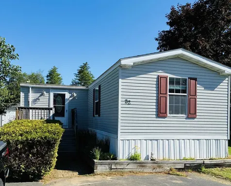 22 Monarch Drive Concord NH 03303