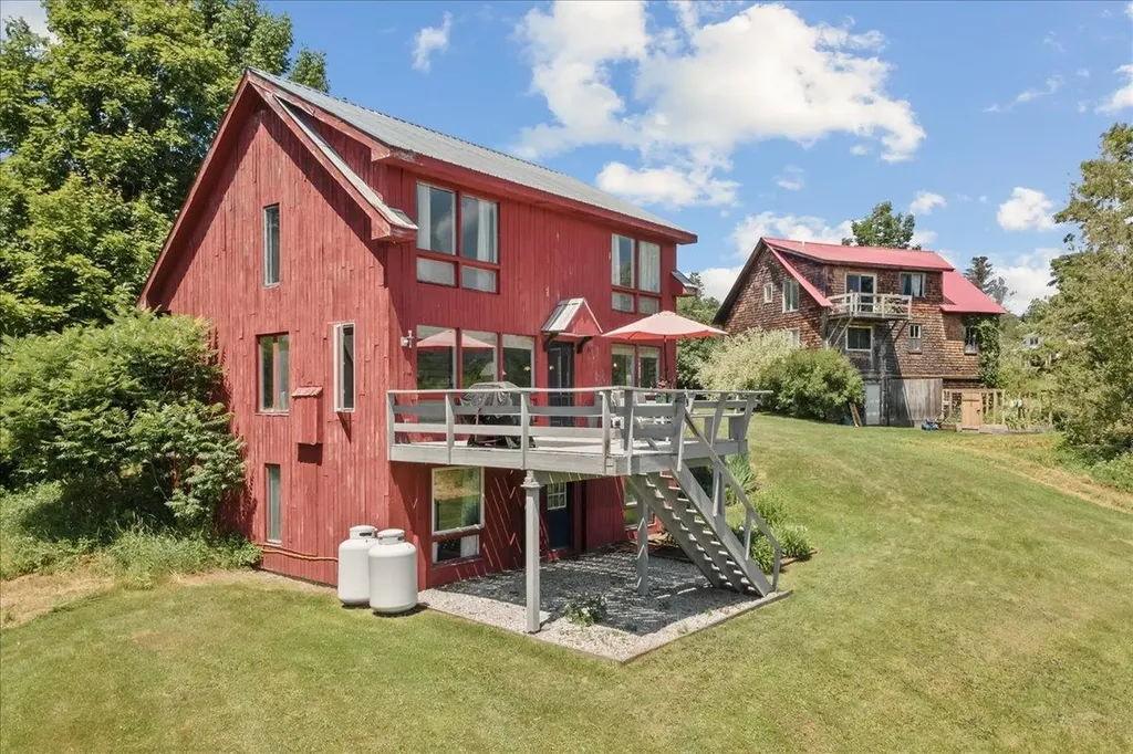 1487 River Road Stowe VT 05672