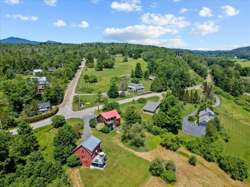 1487 River Road Stowe VT 05672
