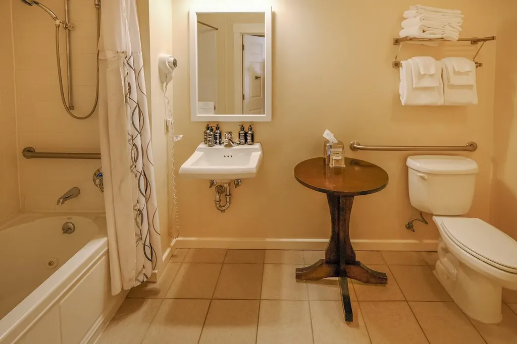 240 Qiv 111 Jackson Gore Road Ludlow VT 05149