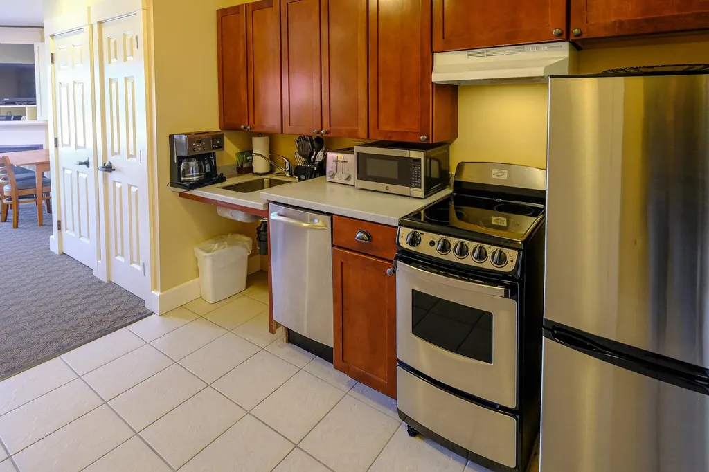 240 Qiv 111 Jackson Gore Road Ludlow VT 05149