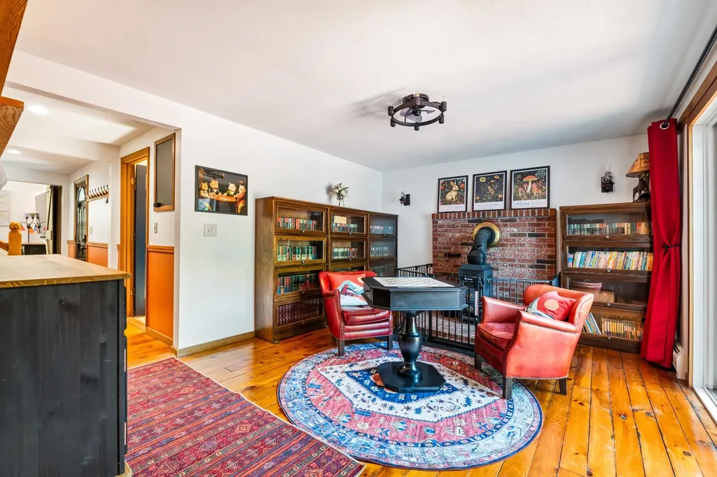 3008 State Route 114 Bradford NH 03221