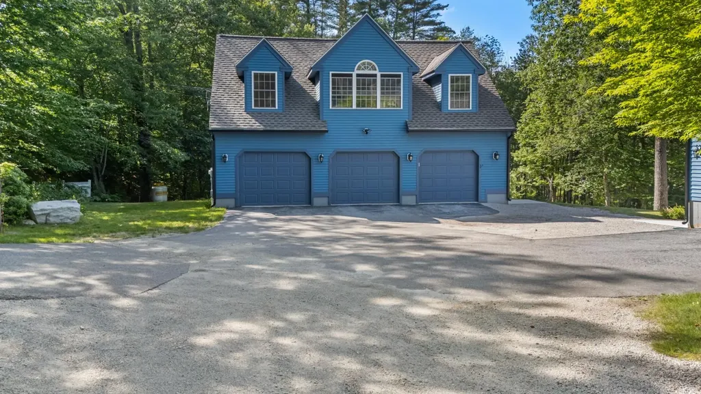 3008 State Route 114 Bradford NH 03221