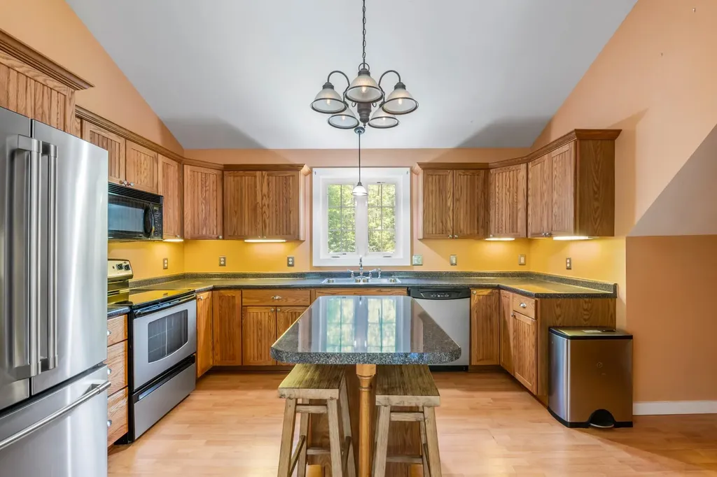 3008 State Route 114 Bradford NH 03221