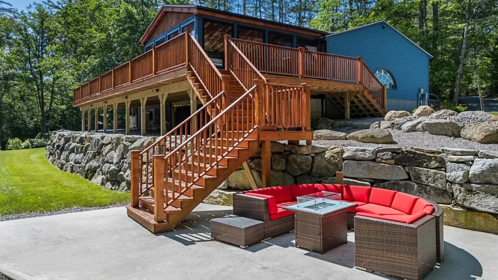 3008 State Route 114 Bradford NH 03221