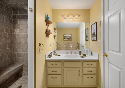 162 South Main Street Stowe VT 05672