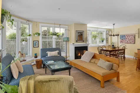 162 South Main Street Stowe VT 05672