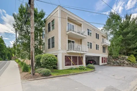 162 South Main Street Stowe VT 05672