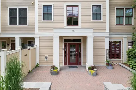 162 South Main Street Stowe VT 05672