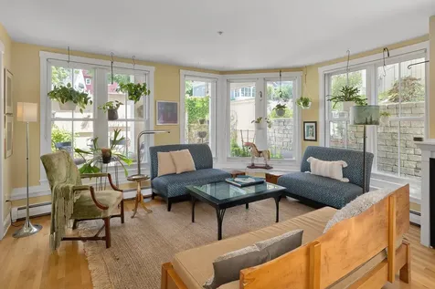 162 South Main Street Stowe VT 05672