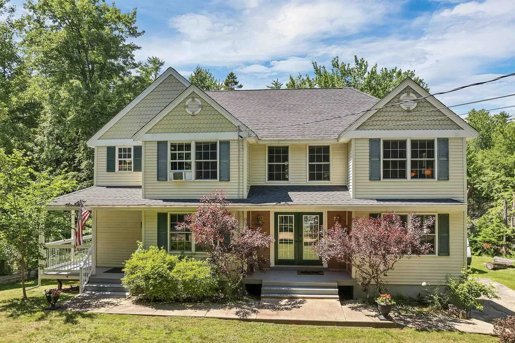 40 Winchester Drive Barnstead NH 03225