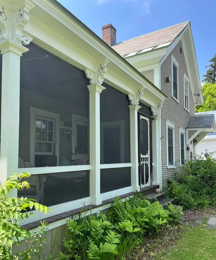 87 Granger Street Rutland City VT 05701