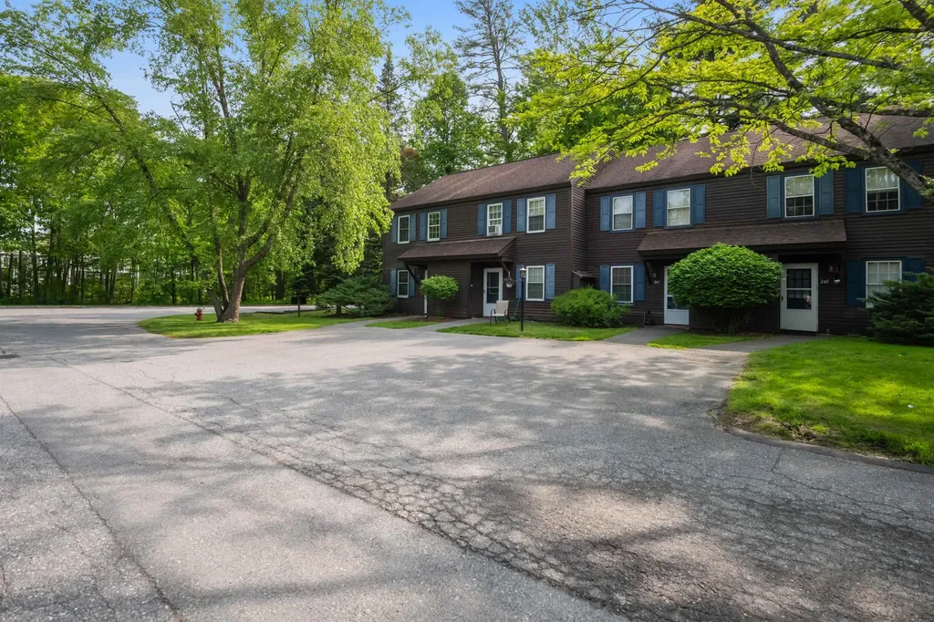 239 Twin Oaks Terrace South Burlington VT 05403