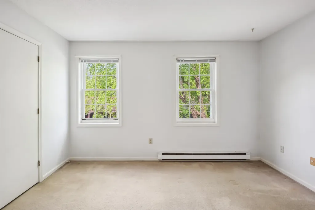 239 Twin Oaks Terrace South Burlington VT 05403